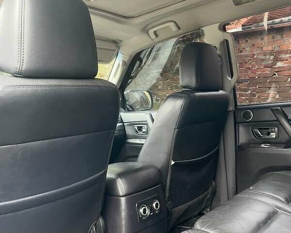 Чорний Міцубісі Паджеро, об'ємом двигуна 3 л та пробігом 260 тис. км за 10800 $, фото 42 на Automoto.ua