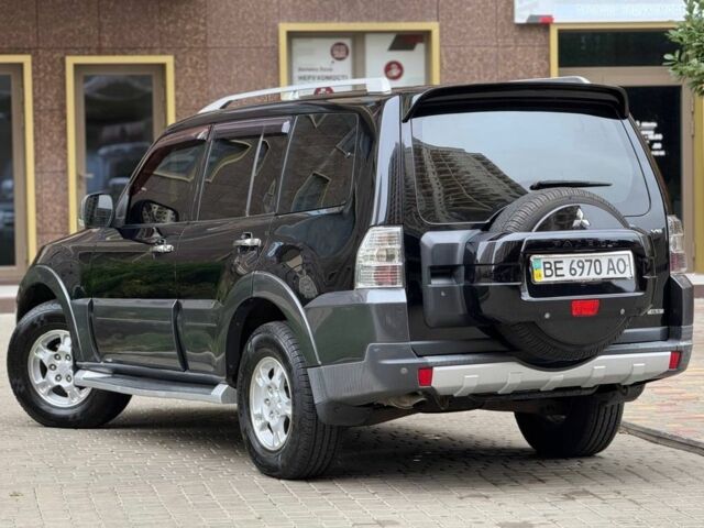 Черный Мицубиси Паджеро, объемом двигателя 3 л и пробегом 280 тыс. км за 10500 $, фото 3 на Automoto.ua