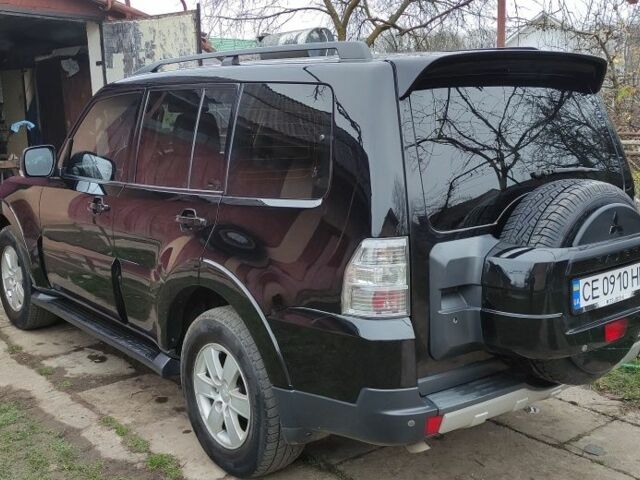 Черный Мицубиси Паджеро, объемом двигателя 3 л и пробегом 262 тыс. км за 10900 $, фото 3 на Automoto.ua