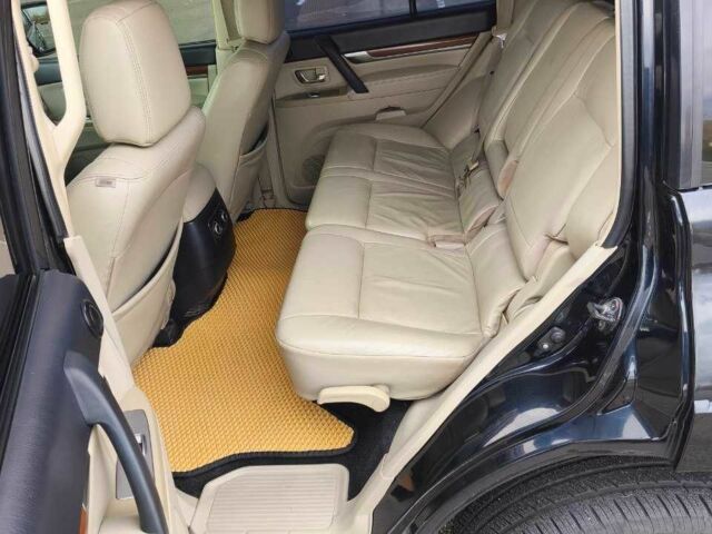 Міцубісі Паджеро 2007 у Києві на Automoto.ua Чорний Міцубісі Паджеро, об'ємом двигуна 3.8 л та пробігом 240 тис. км за 11500 $, фото 9 на Automoto.ua