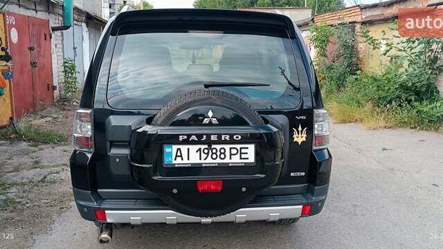 Чорний Міцубісі Паджеро, об'ємом двигуна 2.97 л та пробігом 170 тис. км за 11700 $, фото 23 на Automoto.ua