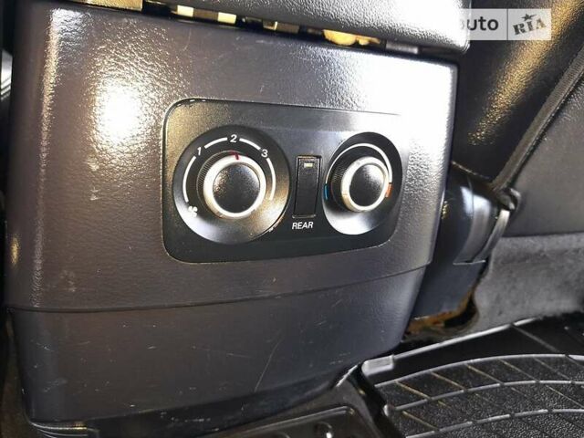 Чорний Міцубісі Паджеро, об'ємом двигуна 3 л та пробігом 149 тис. км за 12500 $, фото 103 на Automoto.ua