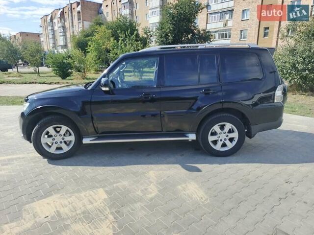 Чорний Міцубісі Паджеро, об'ємом двигуна 3.2 л та пробігом 257 тис. км за 13000 $, фото 3 на Automoto.ua