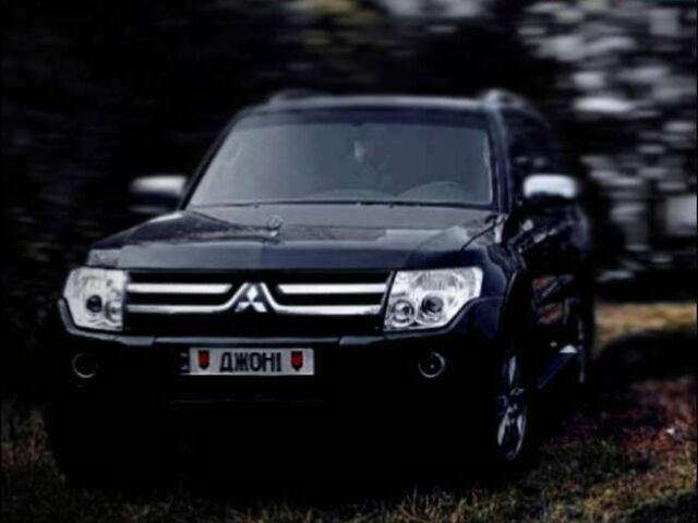 Чорний Міцубісі Паджеро, об'ємом двигуна 2.97 л та пробігом 235 тис. км за 11300 $, фото 3 на Automoto.ua