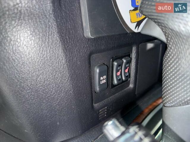 Чорний Міцубісі Паджеро, об'ємом двигуна 2.97 л та пробігом 290 тис. км за 9999 $, фото 24 на Automoto.ua