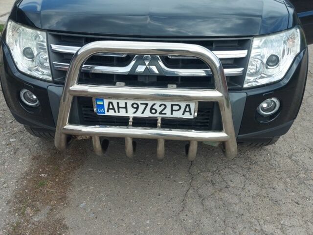 Чорний Міцубісі Паджеро, об'ємом двигуна 3 л та пробігом 145 тис. км за 11999 $, фото 9 на Automoto.ua