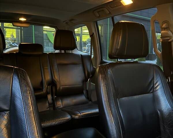 Черный Мицубиси Паджеро, объемом двигателя 0 л и пробегом 150 тыс. км за 11000 $, фото 4 на Automoto.ua