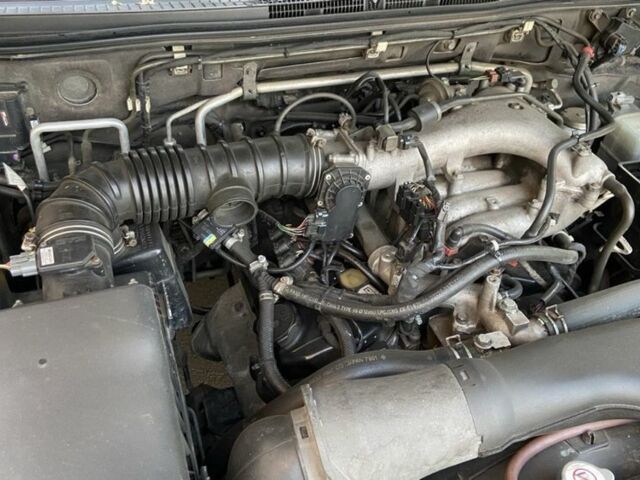 Черный Мицубиси Паджеро, объемом двигателя 3 л и пробегом 248 тыс. км за 11900 $, фото 6 на Automoto.ua