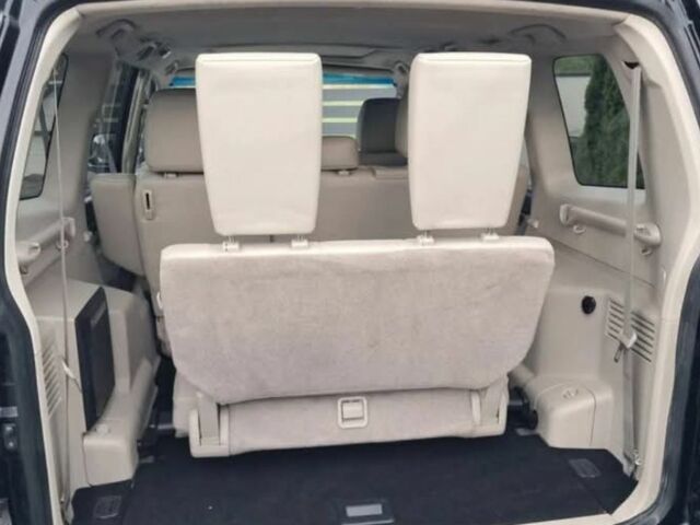 Черный Мицубиси Паджеро, объемом двигателя 0 л и пробегом 275 тыс. км за 3200 $, фото 13 на Automoto.ua