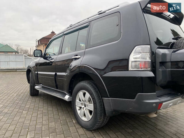 Черный Мицубиси Паджеро, объемом двигателя 3 л и пробегом 348 тыс. км за 8550 $, фото 11 на Automoto.ua