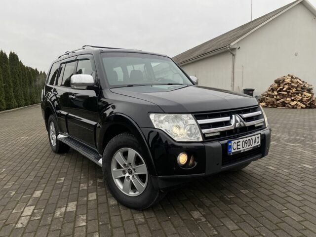 Черный Мицубиси Паджеро, объемом двигателя 3 л и пробегом 375 тыс. км за 8550 $, фото 6 на Automoto.ua