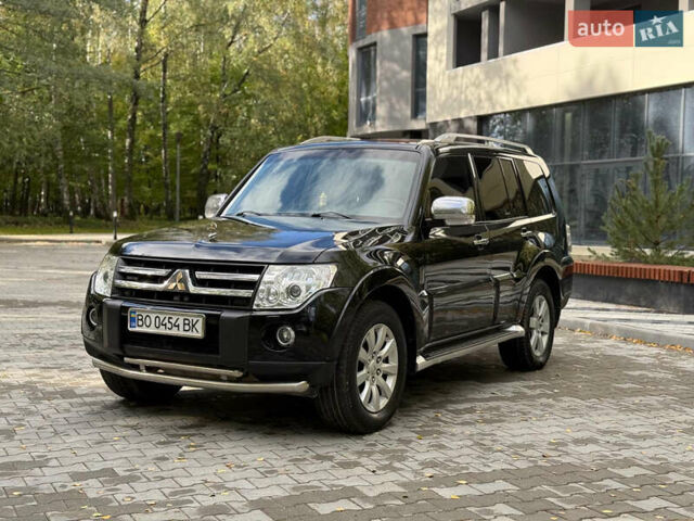 Чорний Міцубісі Паджеро, об'ємом двигуна 3.2 л та пробігом 270 тис. км за 13350 $, фото 34 на Automoto.ua