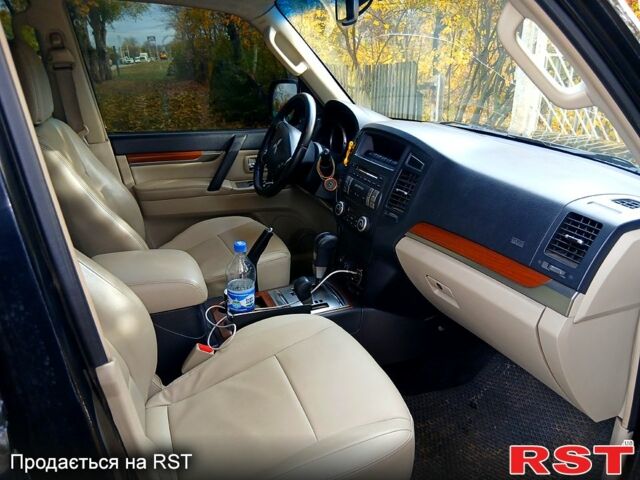 Мицубиси Паджеро 2008 в Харькове на Automoto.ua Черный Мицубиси Паджеро, объемом двигателя 3 л и пробегом 350 тыс. км за 13000 $, фото 4 на Automoto.ua