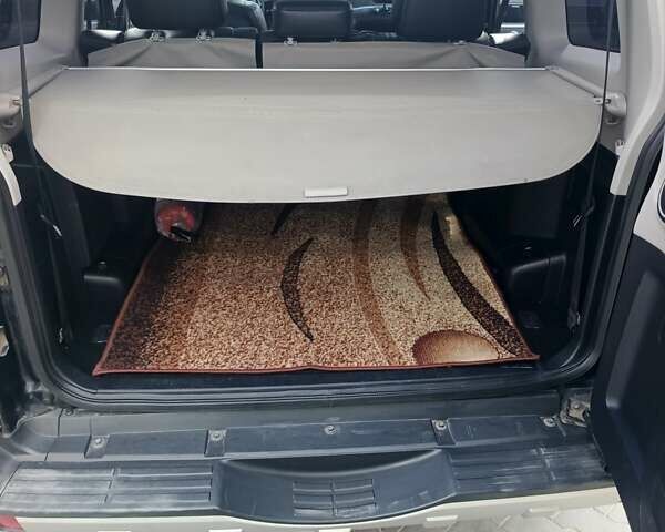 Чорний Міцубісі Паджеро, об'ємом двигуна 3.2 л та пробігом 257 тис. км за 13000 $, фото 24 на Automoto.ua