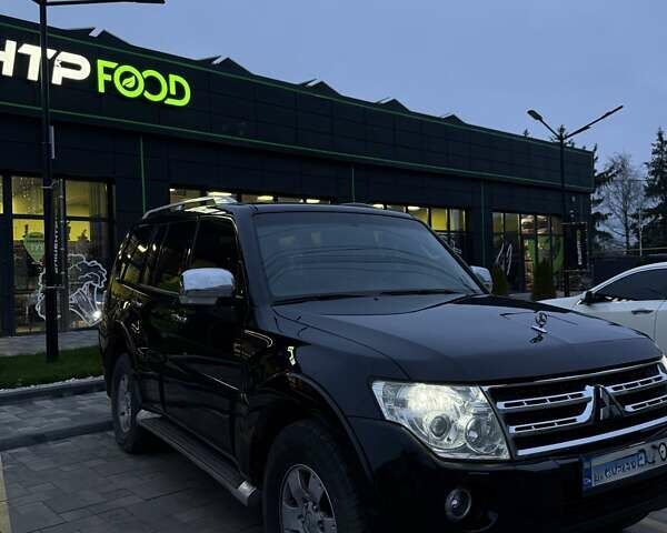 Черный Мицубиси Паджеро, объемом двигателя 0 л и пробегом 150 тыс. км за 11000 $, фото 7 на Automoto.ua