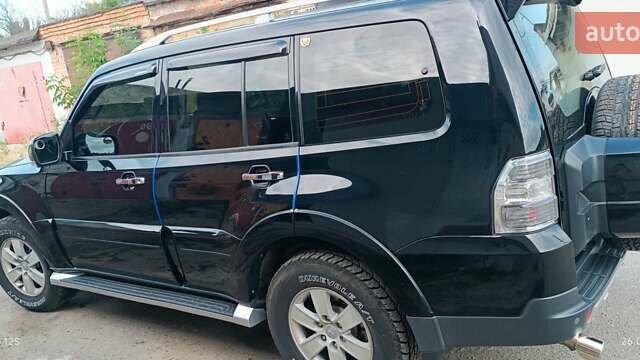 Чорний Міцубісі Паджеро, об'ємом двигуна 2.97 л та пробігом 170 тис. км за 11700 $, фото 21 на Automoto.ua