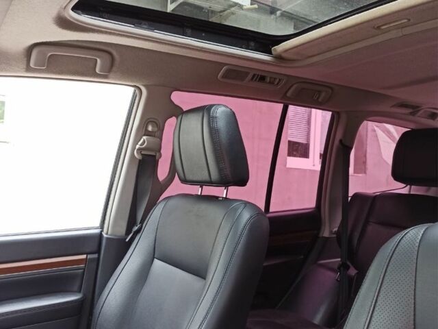 Черный Мицубиси Паджеро, объемом двигателя 0 л и пробегом 228 тыс. км за 10500 $, фото 9 на Automoto.ua