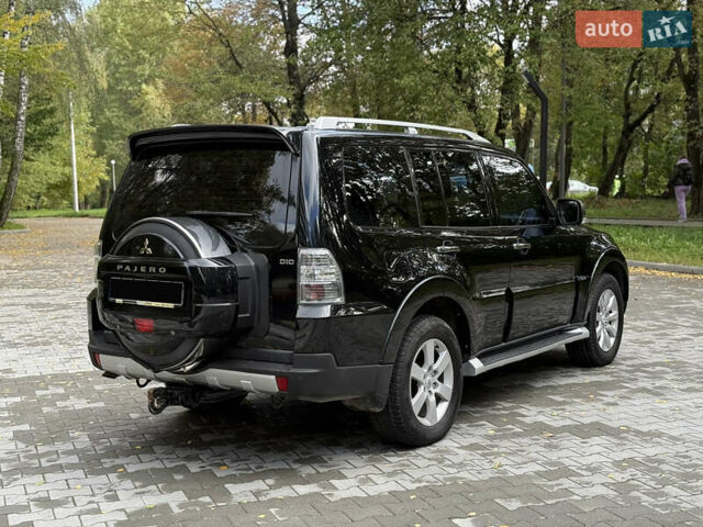 Чорний Міцубісі Паджеро, об'ємом двигуна 3.2 л та пробігом 270 тис. км за 13350 $, фото 5 на Automoto.ua