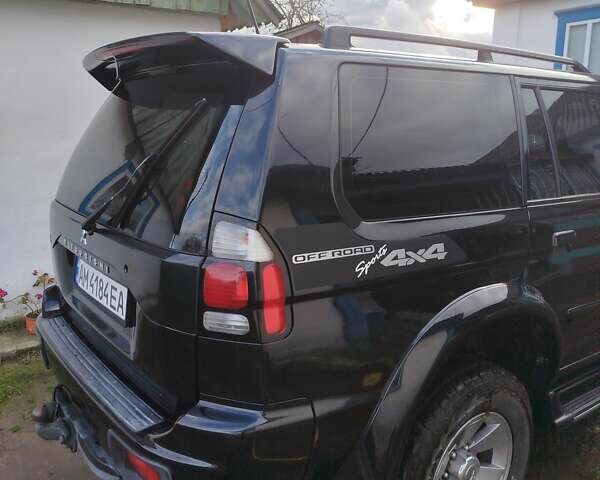 Мицубиси Паджеро 2008 в Овруче на Automoto.ua Черный Мицубиси Паджеро, объемом двигателя 2.97 л и пробегом 232 тыс. км за 8500 $, фото 7 на Automoto.ua