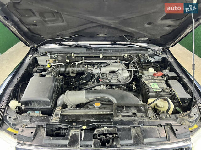 Черный Мицубиси Паджеро, объемом двигателя 3 л и пробегом 320 тыс. км за 9900 $, фото 50 на Automoto.ua