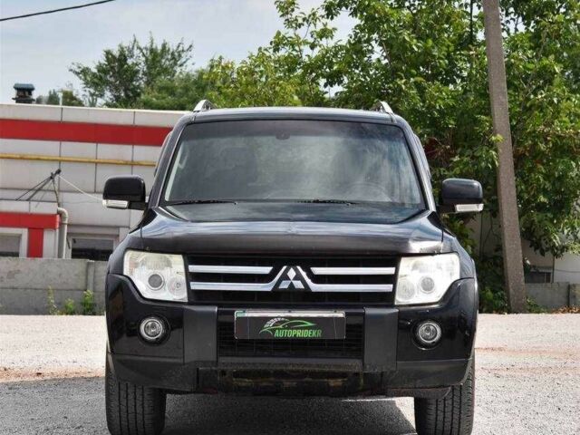 Черный Мицубиси Паджеро, объемом двигателя 3.8 л и пробегом 286 тыс. км за 11499 $, фото 5 на Automoto.ua