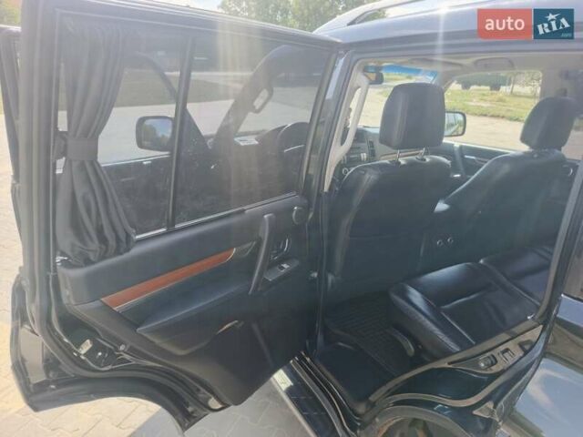 Чорний Міцубісі Паджеро, об'ємом двигуна 3.2 л та пробігом 257 тис. км за 13000 $, фото 17 на Automoto.ua