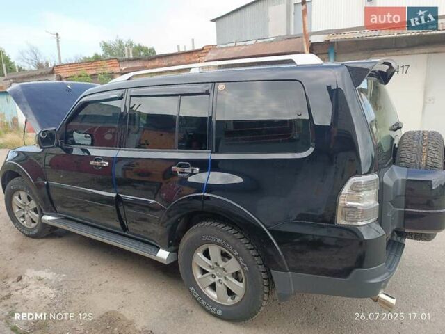 Чорний Міцубісі Паджеро, об'ємом двигуна 2.97 л та пробігом 170 тис. км за 11700 $, фото 15 на Automoto.ua