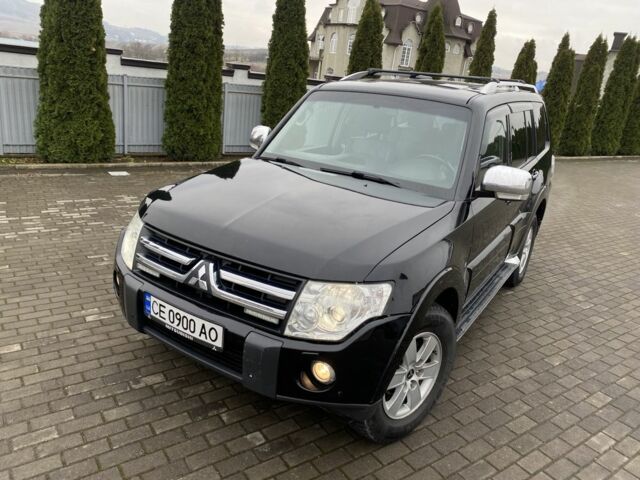 Черный Мицубиси Паджеро, объемом двигателя 3 л и пробегом 375 тыс. км за 8550 $, фото 3 на Automoto.ua