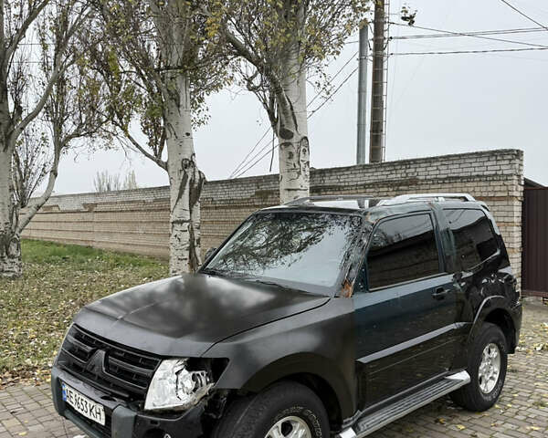 Черный Мицубиси Паджеро, объемом двигателя 2.97 л и пробегом 198 тыс. км за 5400 $, фото 16 на Automoto.ua