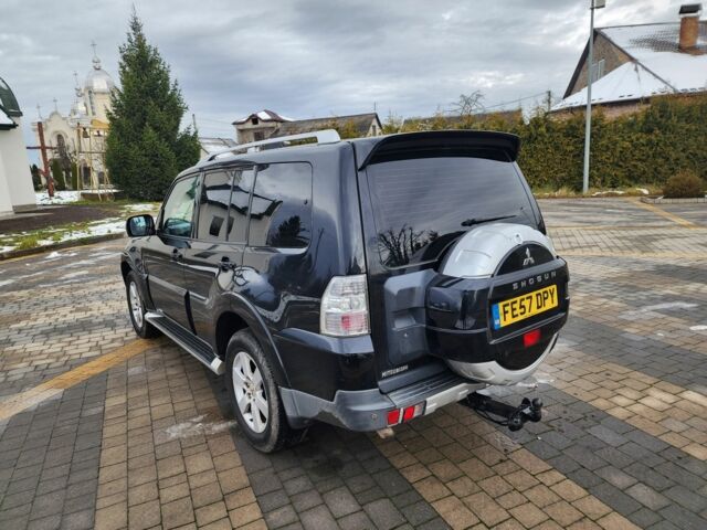 Черный Мицубиси Паджеро, объемом двигателя 3.2 л и пробегом 153 тыс. км за 7197 $, фото 8 на Automoto.ua