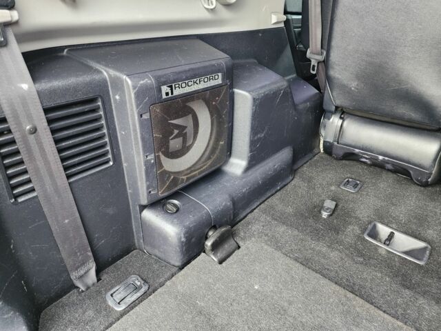 Черный Мицубиси Паджеро, объемом двигателя 3.2 л и пробегом 153 тыс. км за 7197 $, фото 21 на Automoto.ua