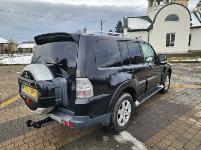 Черный Мицубиси Паджеро, объемом двигателя 3.2 л и пробегом 153 тыс. км за 7197 $, фото 10 на Automoto.ua