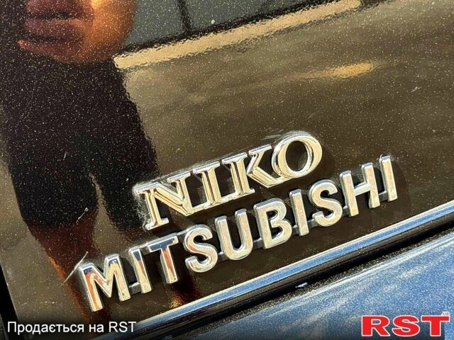 Чорний Міцубісі Паджеро, об'ємом двигуна 2.5 л та пробігом 199 тис. км за 14200 $, фото 5 на Automoto.ua