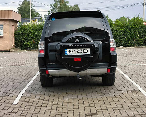 Чорний Міцубісі Паджеро, об'ємом двигуна 3.2 л та пробігом 211 тис. км за 19500 $, фото 31 на Automoto.ua