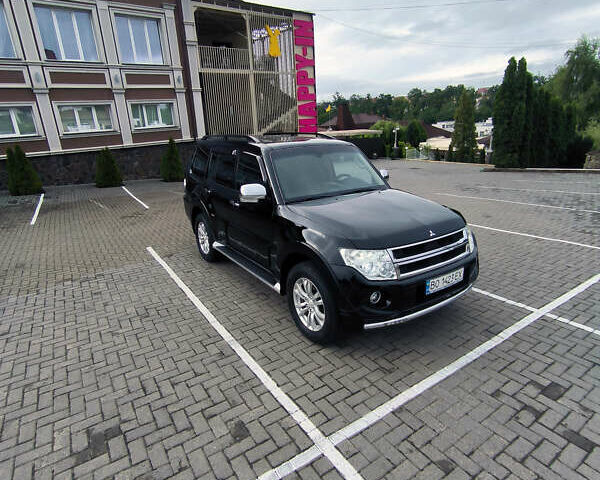 Чорний Міцубісі Паджеро, об'ємом двигуна 3.2 л та пробігом 211 тис. км за 19500 $, фото 10 на Automoto.ua