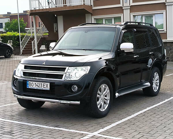 Чорний Міцубісі Паджеро, об'ємом двигуна 3.2 л та пробігом 211 тис. км за 19500 $, фото 9 на Automoto.ua