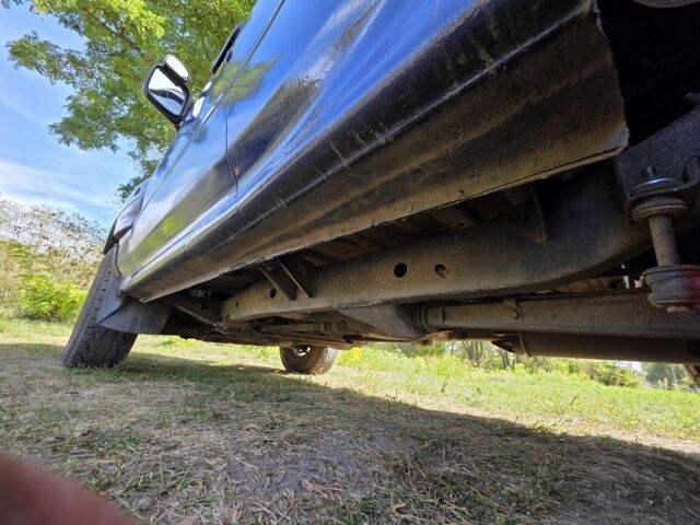 Фиолетовый Мицубиси Паджеро, объемом двигателя 2.8 л и пробегом 500 тыс. км за 4200 $, фото 8 на Automoto.ua