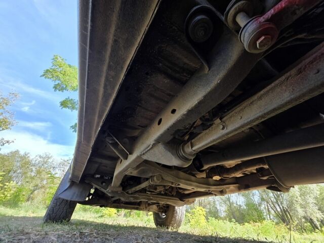 Фиолетовый Мицубиси Паджеро, объемом двигателя 2.8 л и пробегом 500 тыс. км за 4200 $, фото 9 на Automoto.ua