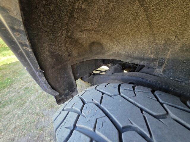 Фиолетовый Мицубиси Паджеро, объемом двигателя 2.8 л и пробегом 500 тыс. км за 4200 $, фото 7 на Automoto.ua