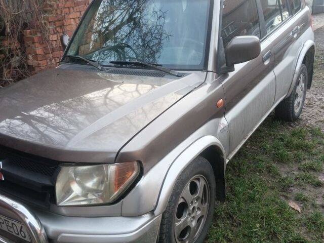 Коричневый Мицубиси Паджеро, объемом двигателя 1 л и пробегом 165 тыс. км за 2500 $, фото 3 на Automoto.ua