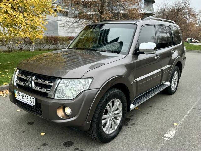 Коричневый Мицубиси Паджеро, объемом двигателя 3.2 л и пробегом 232 тыс. км за 16800 $, фото 12 на Automoto.ua