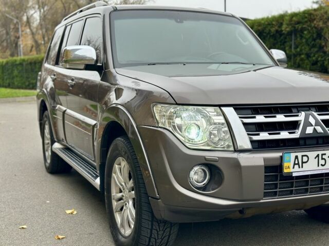 Коричневый Мицубиси Паджеро, объемом двигателя 3.2 л и пробегом 232 тыс. км за 16800 $, фото 4 на Automoto.ua