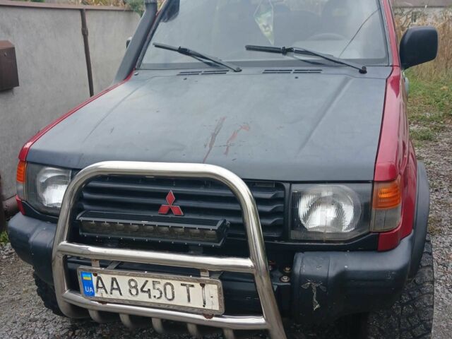 Мицубиси Паджеро 1994 в Андрушевке на Automoto.ua Красный Мицубиси Паджеро, объемом двигателя 0 л и пробегом 187 тыс. км за 4700 $, фото 1 на Automoto.ua