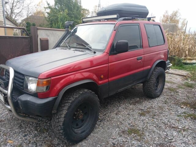 Мицубиси Паджеро 1994 в Андрушевке на Automoto.ua Красный Мицубиси Паджеро, объемом двигателя 0 л и пробегом 187 тыс. км за 4700 $, фото 2 на Automoto.ua