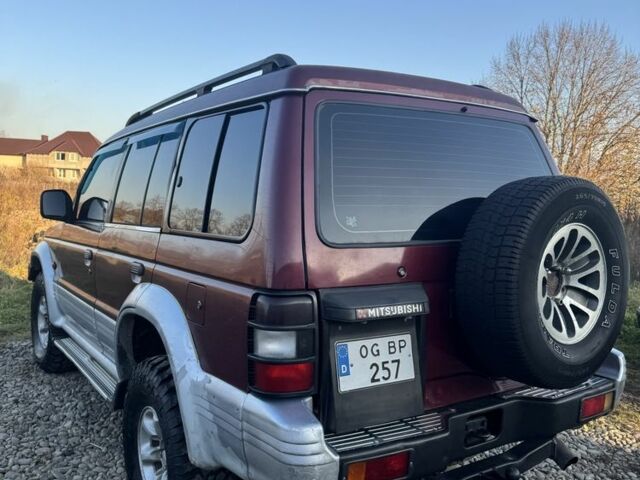 Красный Мицубиси Паджеро, объемом двигателя 2.5 л и пробегом 250 тыс. км за 5700 $, фото 17 на Automoto.ua