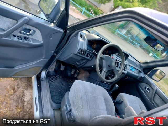 Міцубісі Паджеро, об'ємом двигуна 2.8 л та пробігом 248 тис. км за 5400 $, фото 2 на Automoto.ua