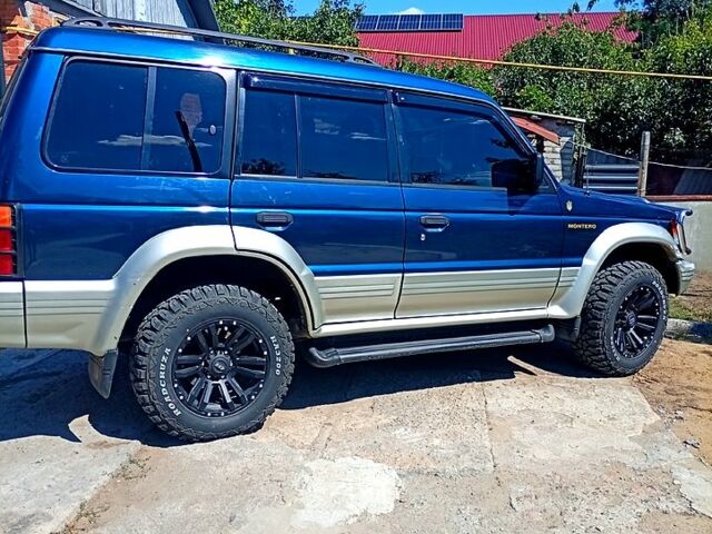 Мицубиси Паджеро, объемом двигателя 3.5 л и пробегом 0 тыс. км за 6100 $, фото 1 на Automoto.ua