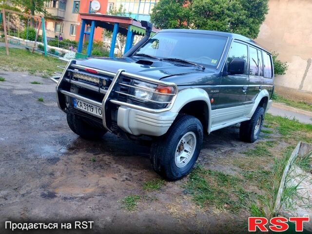 Міцубісі Паджеро, об'ємом двигуна 2.8 л та пробігом 248 тис. км за 5400 $, фото 4 на Automoto.ua