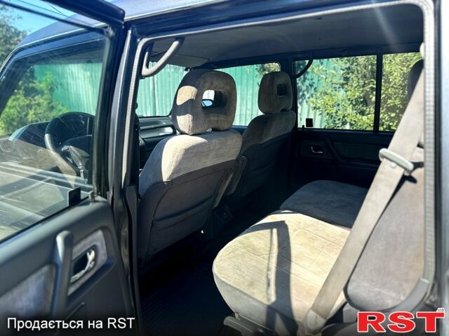 Міцубісі Паджеро, об'ємом двигуна 2.5 л та пробігом 300 тис. км за 3400 $, фото 2 на Automoto.ua