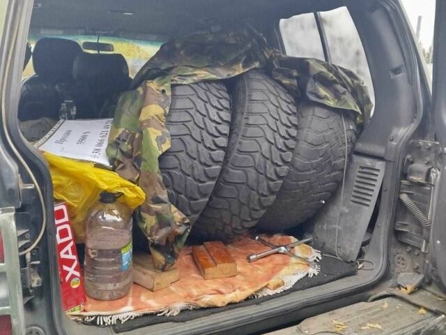 Міцубісі Паджеро, об'ємом двигуна 2.8 л та пробігом 1 тис. км за 3500 $, фото 8 на Automoto.ua